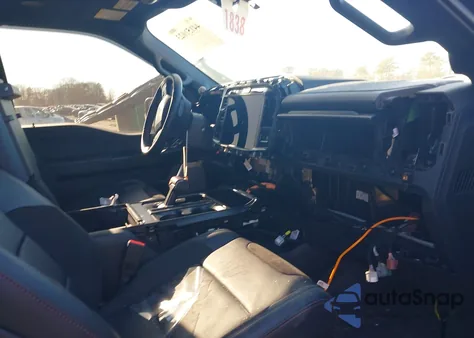 2025 Ford F-150 Raptor z USA, uszkodzony, nr VIN 1FTFW1RG7SFC33131